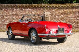 Bild 2/50 von Alfa Romeo Giulia 1600 Spider Veloce (1965)