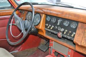 Image 11/27 of Jaguar Mk II 2.4 (1960)