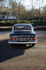 Image 12/29 de Mercedes-Benz 220 SE b (1966)