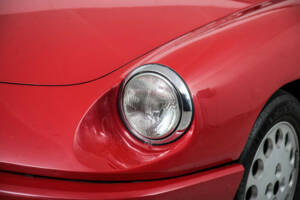 Immagine 21/50 di Alfa Romeo 2.0 Spider (1991)