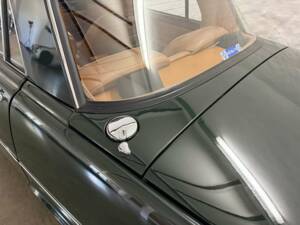 Image 14/26 of Rover 3500 (1970)
