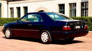 Image 3/16 of Mercedes-Benz E 320 (1996)