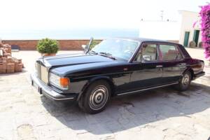 Image 2/12 of Rolls-Royce Silver Spur (1989)