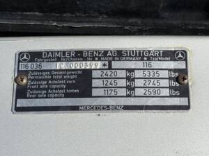 Imagen 18/42 de Mercedes-Benz 450 SEL 6,9 (1975)