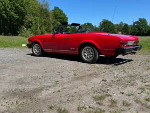 Afbeelding 7/100 van FIAT 124 Pininfarina Spidereuropa (1982)