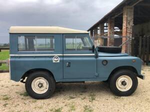 Image 1/12 of Land Rover 88 (1983)