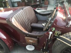 Image 23/28 of Riley 12&#x2F;4 Special (1937)