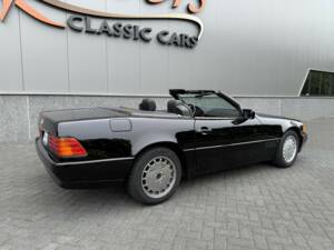 Image 9/44 of Mercedes-Benz 300 SL (1991)