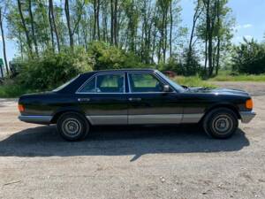 Bild 6/8 von Mercedes-Benz 280 SE (1981)