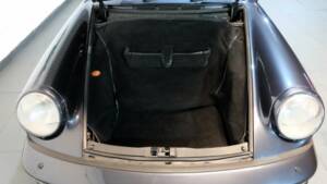 Imagen 20/26 de Porsche 911 Carrera 4 (1992)