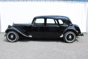 Afbeelding 10/51 van Citroën Traction Avant 11 Familiale (1955)