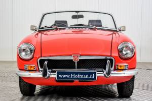 Image 3/50 de MG MGB (1973)