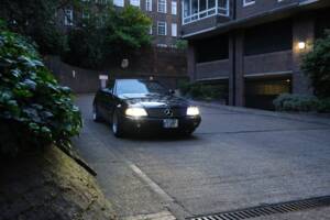 Image 99/100 of Mercedes-Benz SL 600 (1998)