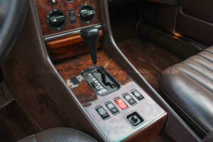 Bild 12/32 von Mercedes-Benz 500 SL (1988)
