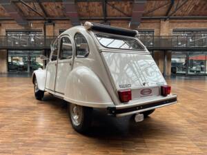 Bild 17/39 von Citroën 2 CV 6 Club (1988)