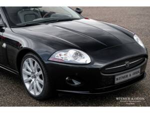 Immagine 17/34 di Jaguar XK 4.2 (2006)