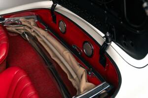 Bild 30/90 von Mercedes-Benz 300 SL Roadster (1963)