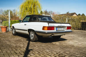 Bild 7/8 von Mercedes-Benz 380 SL (1983)