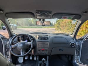 Image 26/111 of Alfa Romeo 147 3.2 GTA (2002)