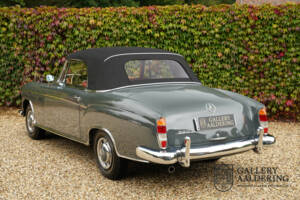 Imagen 15/50 de Mercedes-Benz 220 SE Cabriolet (1960)
