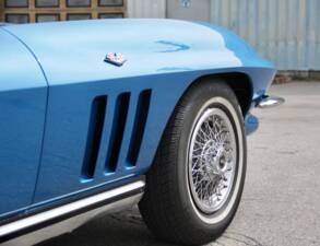 Image 19/26 of Chevrolet Corvette Sting Ray Convertible (1965)