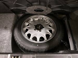 Bild 18/32 von Mercedes-Benz SL 500 (1997)