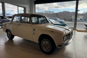Image 5/47 of Alfa Romeo Giulia 1600 TI (1963)