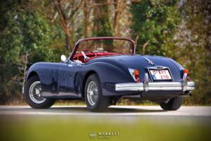 Image 5/78 of Jaguar XK 150 3.4 S OTS (1958)