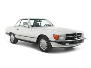 Bild 10/36 von Mercedes-Benz 560 SL (1989)