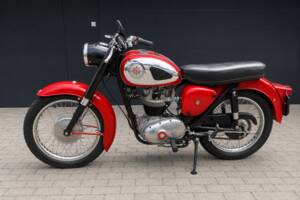Immagine 1/7 di BSA B 40 (1963)