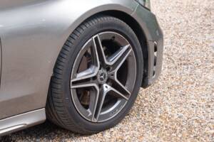 Bild 27/50 von Mercedes-Benz C 300 d (2019)