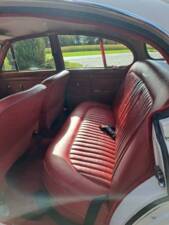 Bild 24/27 von Jaguar Mk II 3.4 (1967)