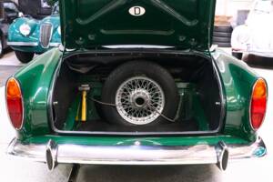 Image 24/29 of Sunbeam Alpine Mk V (1967)