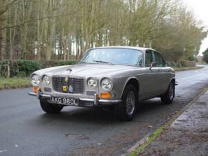 Imagen 3/20 de Jaguar XJ 6 4.2 (1972)