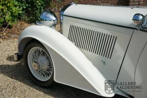 Bild 19/50 von Bentley 3 1/2 Liter Park Ward FHC (1933)