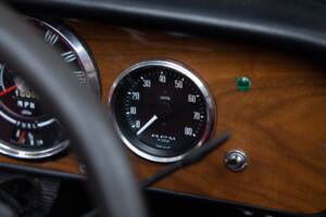 Image 29/50 of Triumph Herald 1200 (1967)