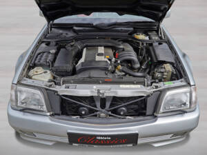 Image 18/22 of Mercedes-Benz SL 320 (1996)