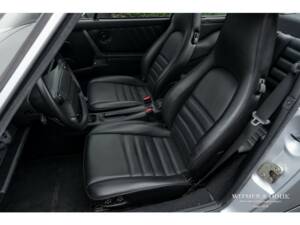 Bild 4/23 von Porsche 911 Carrera 4 (1993)
