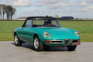 Image 42/50 of Alfa Romeo 1750 Spider Veloce (1969)