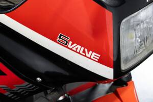 Image 43/50 of Yamaha FZ 750 (1986)