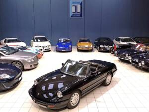 Immagine 2/55 di Alfa Romeo 2.0 Spider (1993)