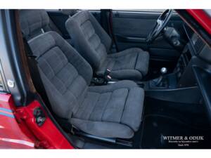 Immagine 5/27 di Lancia Delta HF Integrale (1991)