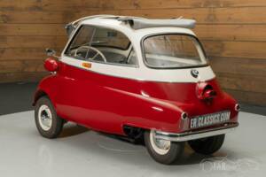 Image 9/20 of BMW Isetta 250 (1957)