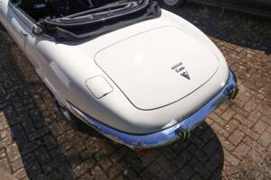 Image 32/50 de Jaguar Type E V12 (1972)