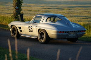 Bild 13/26 von Chevrolet Corvette Sting Ray (1963)