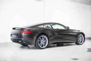Image 4/32 of Aston Martin Vanquish (2013)