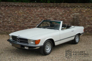 Afbeelding 17/50 van Mercedes-Benz 280 SL (1981)