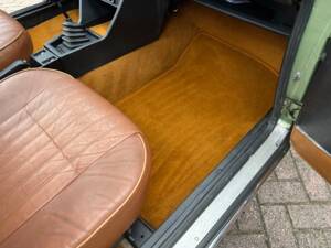 Image 47/80 of Peugeot 504 TI (1976)