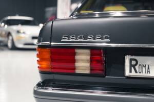 Bild 10/37 von Mercedes-Benz 560 SEC (1990)