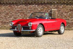 Image 40/50 of Alfa Romeo Giulia 1600 Spider (1963)